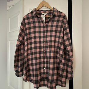 NWT H&M women's plaid button down in size 14